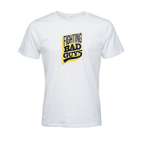 T-shirt Fighting bad guys wit 